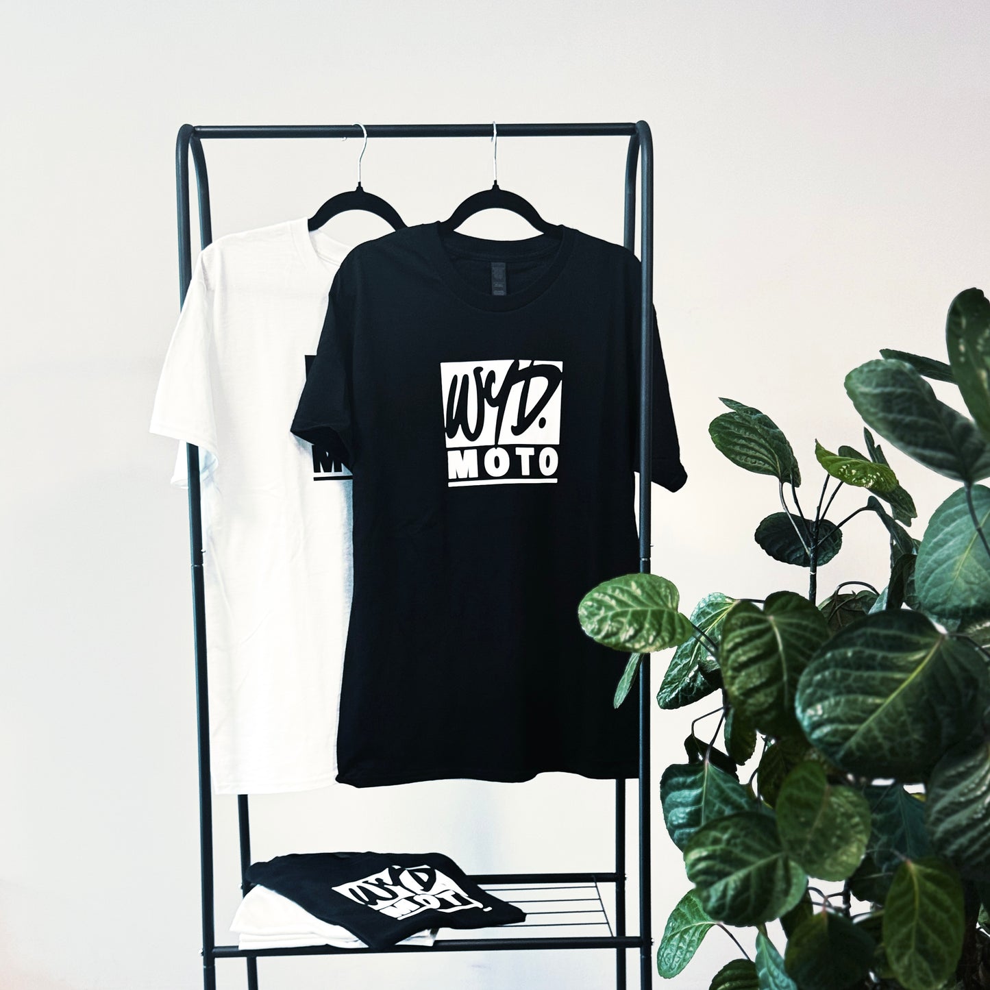 WYD. MOTO Basic Tee